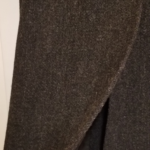 Ladies Maxi Coat - Picture 10 of 10